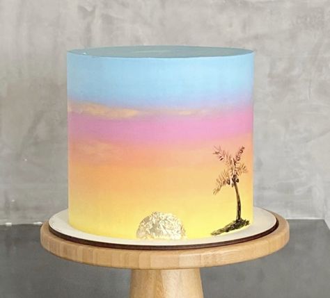 Fun In The Sun Birthday Cake, Sunset Cake Design, Sunset Birthday Theme, Sunset Birthday Cake, Sunrise Cake, California Cake, Sunset Cake, Sky Cake, Beach Birthday Cake