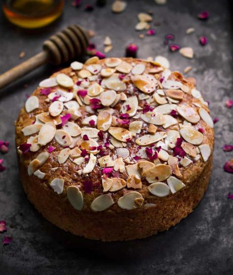 Almond Tea Cake, Eggless Dry Cake Recipe, Eggless Tea Cake Recipe, Dry Cakes Recipe, Tea Cake Ideas, Almond Cake Recipe Easy, Badam Kheer, Eggless Dessert Recipes, Honey Almond Cake