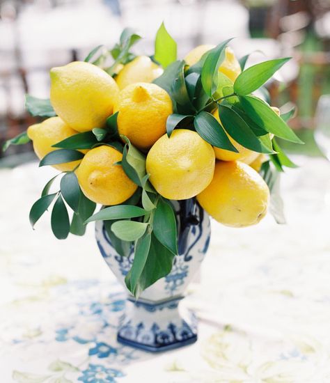 Emily Clarke, Lemon Themed Party, Lemon Centerpieces, Lemon Themed Bridal Shower, Lemon Theme, Italian Party, Italian Theme, Lemon Kitchen, Tafel Decor