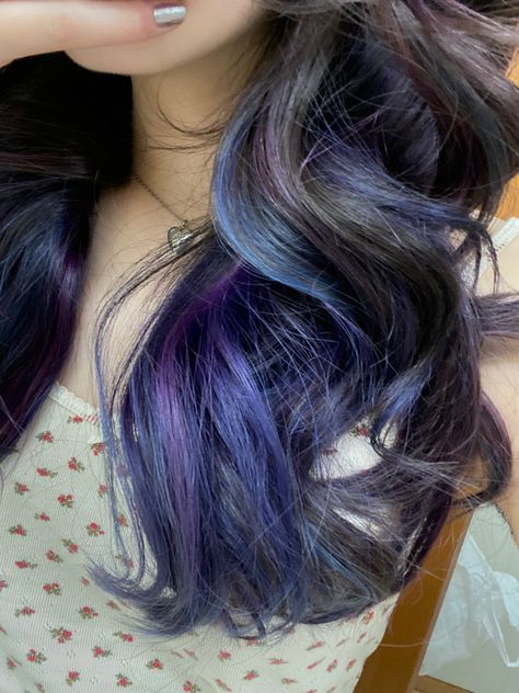 new hair!!!! Purple Lowlights In Black Hair, Colored Hair For Brunettes Underneath, Colored Ends Hair, Purple Hair Outfit, Short Hair With Purple Highlights, Purple Blue Hair, Midnight Purple Hair, Skunk Hair, Hair Color Underneath