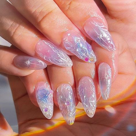 • new nail trend?🤔😏 I’m calling it flower Y2K!!🫧🤍🦋 fully free styled☺️ and also a new version of the devil heart for you guys :)! This one … | Instagram Nails Set, Nail Supplies, False Nail, False Nails, Fake Nails, Press On Nails, Geometry, Acrylic Nails, Almond