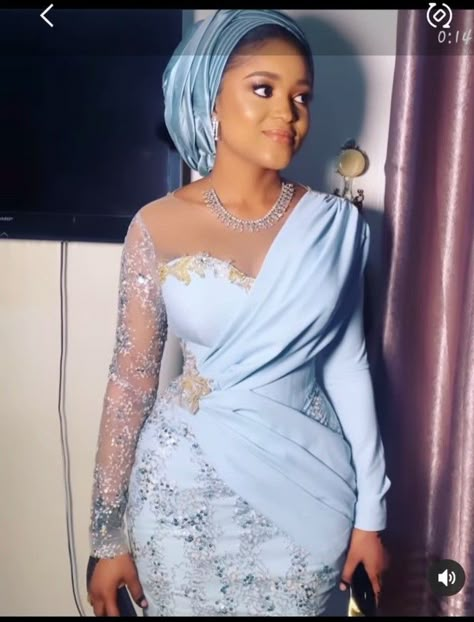 Nigerian Mother Of The Bride Dresses, Lace And Crepe Combination Styles, Aseobi Nigeria Lace, Aseobi Nigeria Lace Styles, Decent Asoebi Lace Styles, 2022 Cocktail Dress, Lace Dress Designs Classy, Latest Lace Styles For Women, Nigerian Lace Styles For Wedding