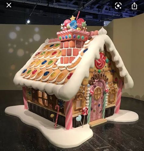 Gingerbread House Hansel And Gretel, Hansel And Gretel Gingerbread House, Gingerbread House Candyland, Candyland Gingerbread House, Candyland House, Hansel And Gretel House, Gingerbread House Candy, Cool Gingerbread Houses, Candy Background