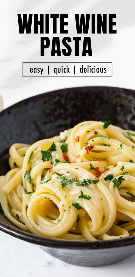 Only 15 minutes and a few minimal ingredients stand between you and a bowl full of luscious white wine pasta that is fresh, flavorful, and versatile.   #easydinnerrecipes #pastarecipes #quickandeasydinnerrecipes #cheapdinnersforafamily White Wine Pasta Recipes, Cooking Wine Recipes, Pasta With Wine, White Wine Pasta, Wine Pasta Sauce, White Wine Pasta Sauce, White Pasta Sauce Recipe, Fresh Pasta Sauce, Wine Pasta