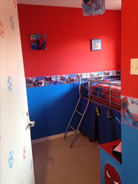 Marvel Room Paint Ideas, Red Bedroom Ideas For Boys, Spiderman Bedroom Ideas Kid Rooms, Spider Man Room Ideas, Spider Man Room Ideas Kids, Red And Blue Boys Bedroom, Spider Man Bedroom Ideas, Spiderman Themed Bedroom, Spiderman Room Ideas