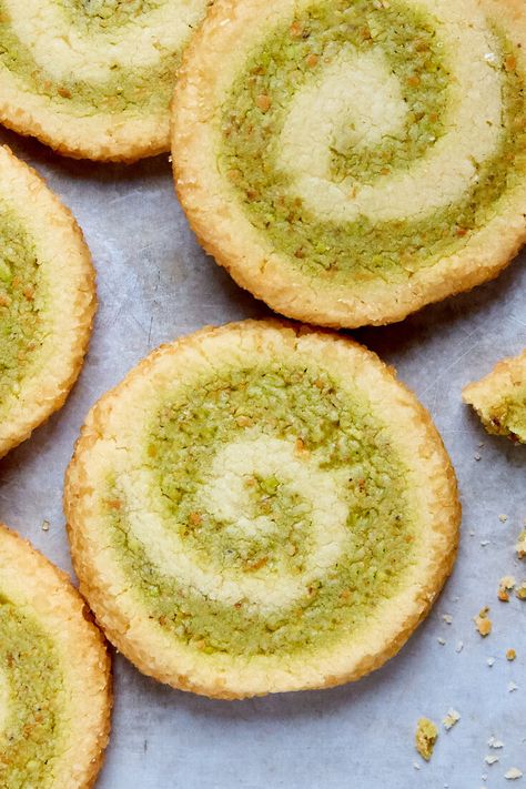 Nyt Cooking Christmas Cookies, Pistachio Pinwheel Cookies, Christmas Cookies Nyt, Green Cookies Recipes, Spiral Cookies, Pinwheels Recipe, Pinwheel Cookies, Pistachio Cookies, Pinwheel Recipes