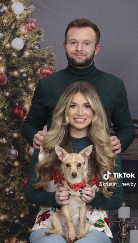 Couples Christmas Photoshoot Jcpenney, Holiday Card Poses With Dog, Christmas Card With Dog Couple Funny, Couple And Dog Christmas Pictures, Christmas Dog Family Photoshoot, Family Christmas Card Ideas With Dogs, Awkward Pet Family Photos, Christmas Family Dog Photos, Holiday Photos With Pets