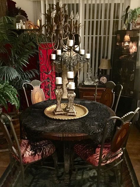 Gothic Dinning Room Ideas, Gothic Dining Table Decor, Dark Vintage Dining Room, Goth Dining Table, Dark Academia Dining Table, Whimsical Goth Kitchen, Grunge Dining Room, Whimsigoth Dining Room, Witchy Dining Room