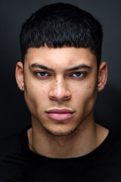 Different Types Of Eyes, Brown Instagram, Male Headshots, Dark Skin Models, Male Model Face, Face Anatomy, Handsome Male Models, Human Sculpture, Face Profile