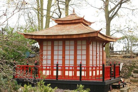 9 Epic She Sheds and He Sheds Backyard Office Shed, Tea House Design, Shed Of The Year, Pagoda Garden, Japanese Tea House, House Shed, Backyard Gazebo, Japanese Garden Design, Asian Garden