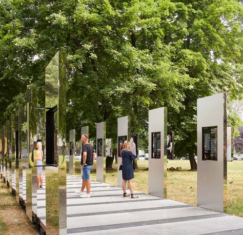 Photo Installation, Jewish Museum Berlin, Daniel Libeskind, Zaha Hadid Architects, Urban Furniture, Street Furniture, Chinese Architecture, Exhibition Space, Futuristic Architecture