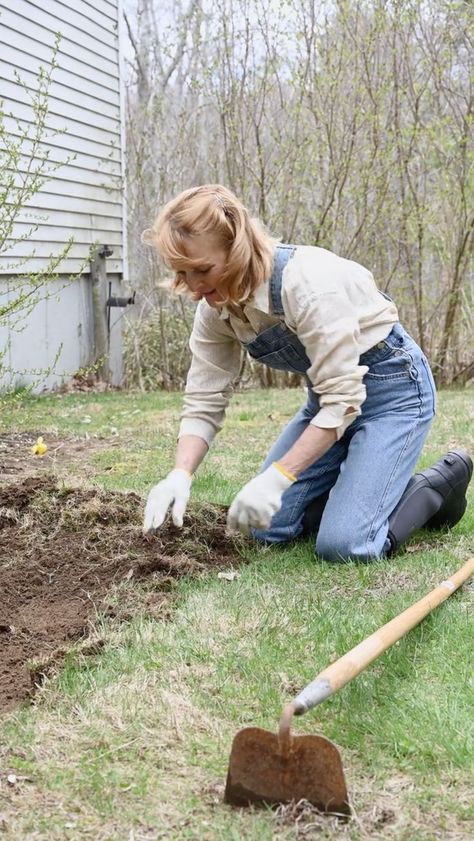 Planting Pose Reference, Gardening Poses Reference, Gardening Drawing Reference, Person Gardening, Gardening Pose Reference, Farming Pose Reference, Gardener Pose Reference, People Gardening, Gardening Pose