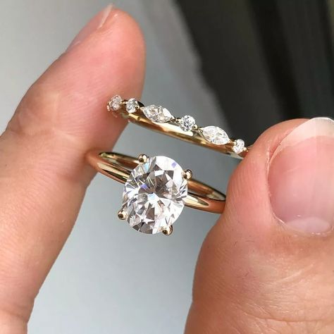 2.50Ctw Oval VVS1 Certified Moissanite Wedding Ring Set 14k Yellow Gold Plated | eBay Oval Wedding Ring Set, Silver Engagement Ring Set, Gold Oval Engagement Ring, Pretty Engagement Rings, Moissanite Wedding Ring Set, Cute Engagement Rings, Future Engagement Rings, Moissanite Engagement Ring Oval, Oval Moissanite