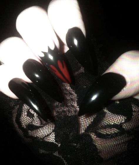 Red Black Aesthetic, Vampire Nails, Kei Visual, Punk Nails, Gothic Nails, Goth Nails, Grunge Nails, Pretty Gel Nails, A Miracle