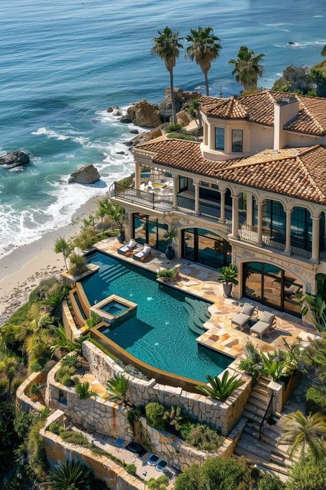 Malibu Mansion, Plan Villa, Dream Beach Houses, Dream Life House, Dream House Rooms, Dream Beach, Bloxburg House Ideas, Luxury Homes Dream Houses, Dream House Interior