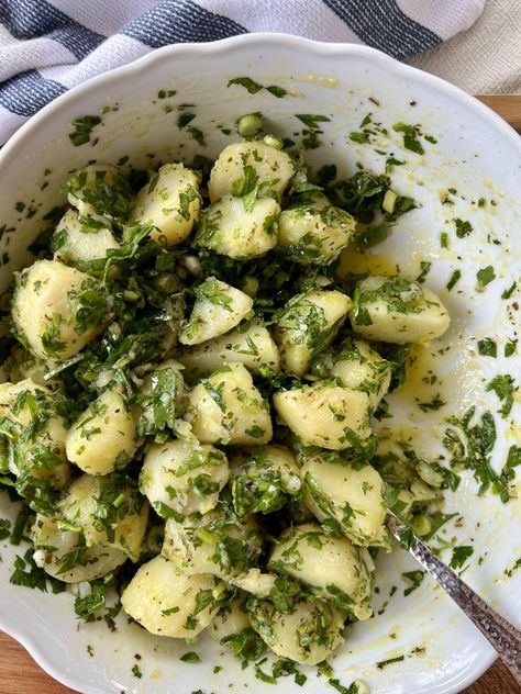 Cypriot Salad Recipes, Pastichio Recipe Greek, Cyprus Recipes, Greek Potato Salad, Cypriot Recipes, Cyprus Food, Cypriot Food, Dinner Planner, Greek Cooking