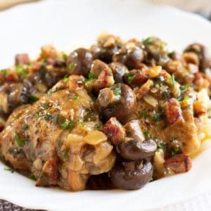 Chicken with Sherry Mushrooms Sauce - Erren's Kitchen Mushroom Sauce For Chicken, Summer Casseroles, Mushrooms Sauce, Autumn Meals, Classic Beef Stew, Slow Cooker Beef Stroganoff, Seasonal Desserts, Recipe For Chicken, Slow Cooker Beef Stew