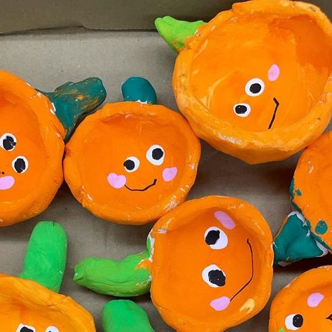 Preschool Clay Projects, Pumpkin Clay Ideas, Fall Clay Ideas, Clay Ideas For Kids, Clay Projects Kids, Pumpkin Lessons, Pumpkin Clay, Edith Cavell, Pumpkin Unit