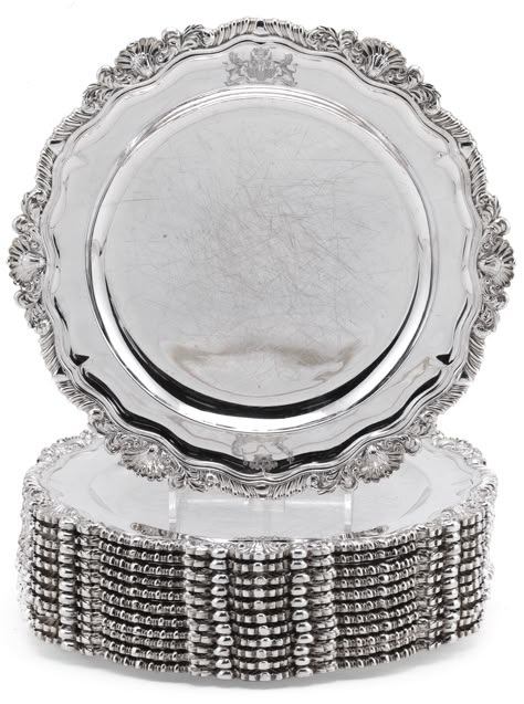 plates salvers trays ||| sotheby's l11305lot68nk4en Celestial Apartment, Silver Dinner Plates, Hello Kitty Wedding, Silver Plates, Silver Centerpiece, Silver Pooja Items, Dining Ware, Antique Silverware, Shabby Chic Room