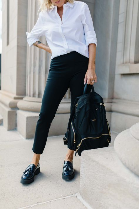 Chunky Shoes Office Outfit, Business Casual Outfits With Loafers For Women, Black Lug Sole Loafers Outfit, Black Chunky Loafer Outfits Women, Black Loafer Outfits Women Work, Chunky Loafers With Dress, High Loafers Outfit, Chunky Loafers Outfit Work, Platform Loafers Outfit Dress Work