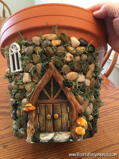 Funny Vine, Diy Fairy Garden, House Planter, Planter Project, Fairy House Diy, Fairy Garden Crafts, Fairy Garden Designs, Faeries Gardens, Fairy Garden Houses