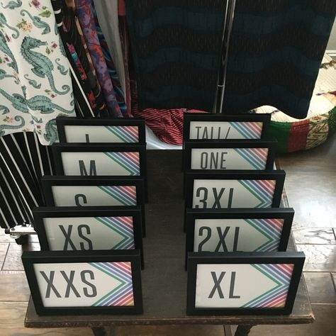 Creating your in home LuLaRoe Boutique. Use simple frames for your sizes and/or styles! Home Boutique Ideas, Lularoe Room, Boutique Display, Lula Roe, Setup Ideas, Floral Ornament, Lularoe Styling, Unique Boutique, Thank You Card Template