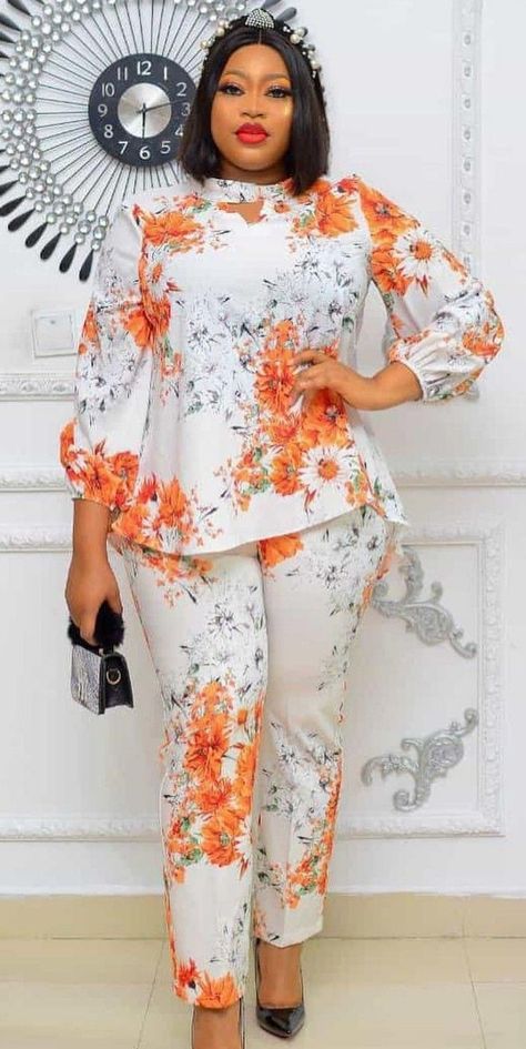 Trouser And Top For Ladies, Dresses African Fashion, Chiffon Styles, Stylish Blouses, Fashion Show Dresses, Traditional African Clothing, African Fabric Dress, 2piece Outfits, Corporate Dress