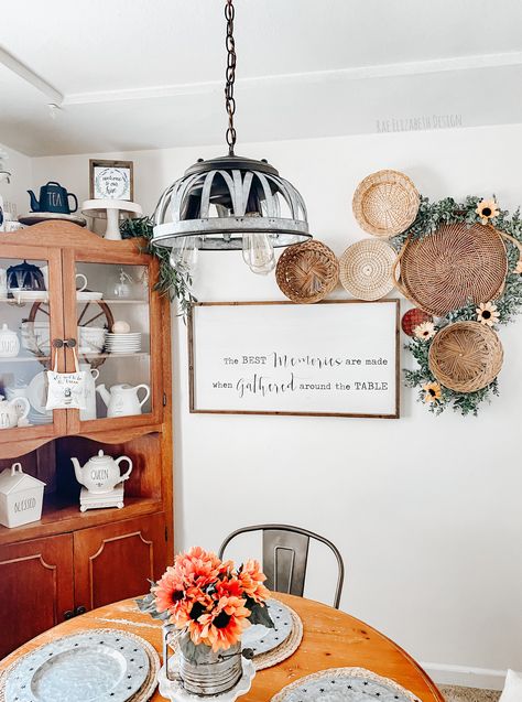 Basket Walls Dining Room, Hobby Lobby Dining Room Decor, Dining Area Wall Decor Ideas, Breakfast Room Decor, Room Inspiration Boho, Boho Dining Room Decor, Basket Walls, Dining Wall Decor, Farm House Dining Room