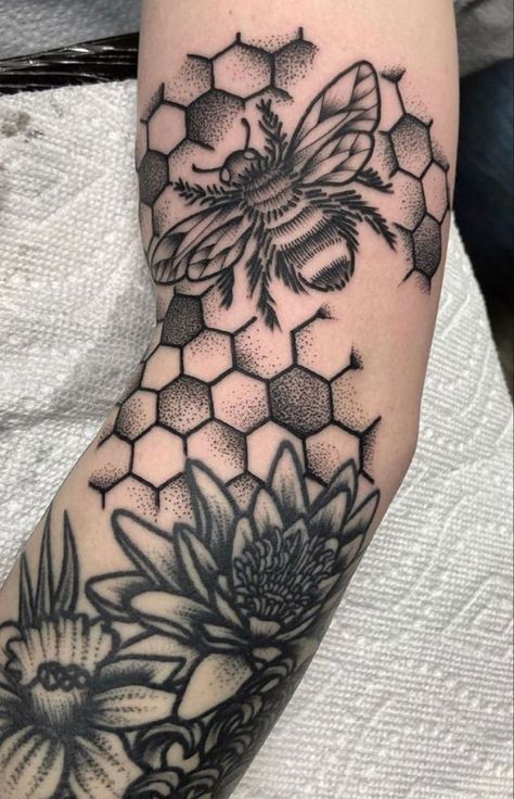 Honeycomb Tattoo 26 Bee Tattoo Meaning, Honeycomb Tattoo, Tattoo Sleeve Filler, Backpiece Tattoo, Throat Tattoo, Tattoo Filler, Cool Chest Tattoos, Theme Tattoo, Skeleton Hand Tattoo