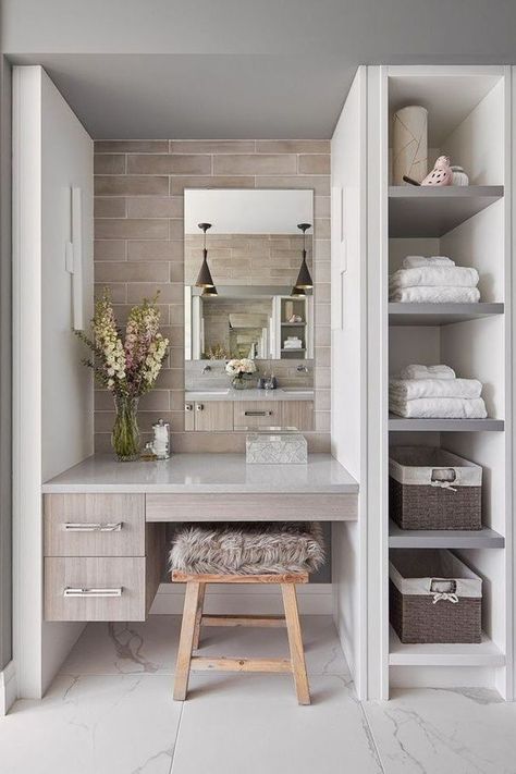 Closet To Bathroom, Closet In Bathroom, Closet With Vanity, Glam Rooms, Stylish Bathroom Design, Vanity Nook, Bathroom And Walk In Closet, Bedroom With Walk In Closet, Closet Vanity