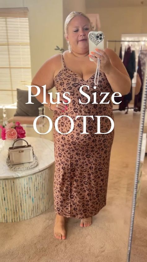 Plus Size Slip Dress Outfit, Curvy Date Night Outfit, Slip Dress Outfit, Plus Size Maxi, Maxi Slip Dress, Women Maxi, Night Outfits, Date Night Outfit, Date Night