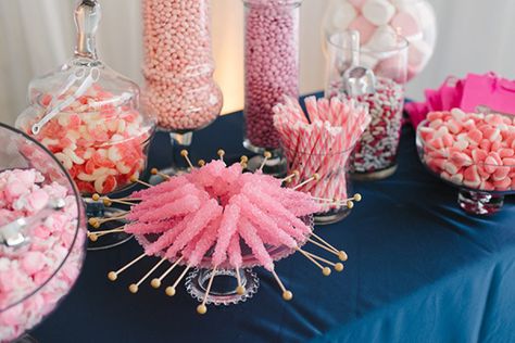 Sweet Bridal Shower Theme, Preppy Candy, Pink Bridal Shower Favors, Bridal Shower Candy Favors, Pink Candy Bar, Fiesta Bridal Shower, Bridal Shower Balloons, Candy Bar Wedding, Tropical Bridal Showers