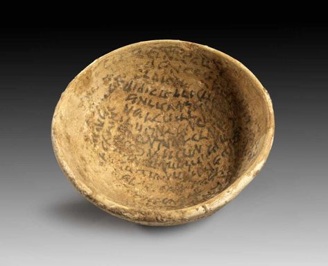 Incantation Bowl, Clay Glaze, Clay Bowl, Bowl Ceramic, Art Auction, Ancient Art, Ceramic Bowls, Art For Sale, Serving Bowls