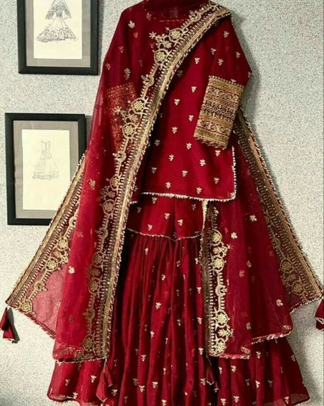 Haute Couture, Simple Bridal Dresses Pakistani, Red Kurti Aesthetic, Eid Outfits Pakistani 2024, Red Nikkah Dress, Mehndi Lehnga Designs, Bridal Garara Design, Eid Dress Designs Ideas 2024, Sarara Dress Indian Weddings