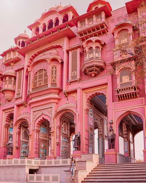 https://www.instagram.com/p/Cb9-IZnvzAm/?utm_medium=share_sheet Patrika Gate Jaipur, Jaipur Travel, Indian People, Pink City, Indian Architecture, Ancient Architecture, Jaipur Rajasthan, Pink Iphone, City Aesthetic