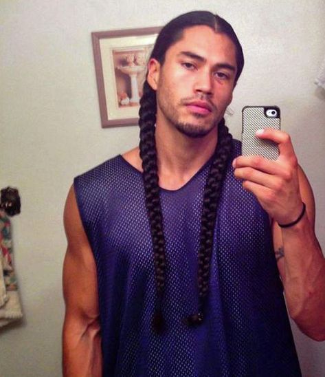 Martin Sensmeier Professional Hairstyles For Men, Native American Actors, Native American Men, Native American Peoples, Indian Man, Hairstyle Look, Afro Punk, American Beauty, Long Hair Styles Men