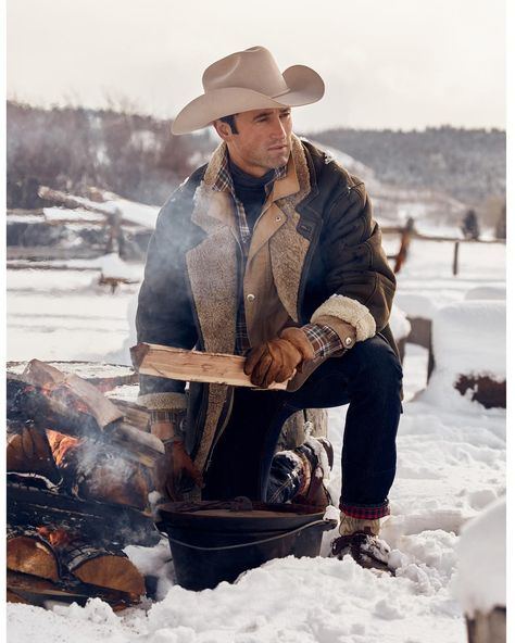 Winter is here! | Shot on the Diamond Cross Ranch for @luxurycard | Bundle up and get cozy by the fire in this @RalphLauren shearling coat… Winter Cowboy Aesthetic, Cowboy Winter Outfits, Winter Cowboy Outfit, Winter Outfits Western, Freezing Winter Outfits, Winter Outfits Cold Freezing, Diamond Cross Ranch, Outdoorsmen Style, Winter Cowboy