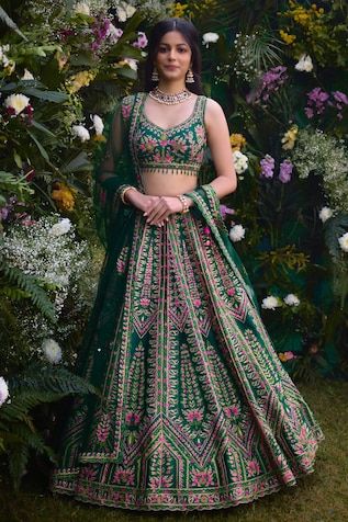 Deep forest green raw silk lehenga with an attached cancan and gota and thread embroidery. Comes with a padded blouse, a dupatta and a belt. - Aza Fashions Indian Wedding Outfits Guest, Indian Dress Up, Simple Lehenga, Indian Wedding Gowns, Bridal Lehenga Designs, Trendy Outfits Indian, Raw Silk Lehenga, Lehenga Designs Simple, Deep Forest Green