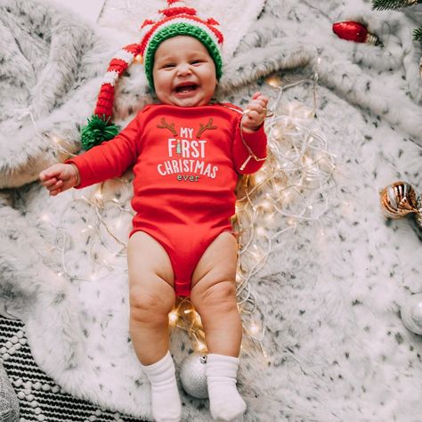 Sierra Dallas on Instagram: “Butter needed for all these rolls! *apologizing now for all the Capri spam! I literally just can’t get enough” Activity Cube Baby, Baby Stroller Toys, Christmas Baby Romper, My First Christmas Outfit, First Christmas Outfit, Baby Bottle Warmer, Christmas Romper, My First Christmas