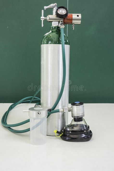 Oxygen Cylinder Art, Nurse Skills, Health Equipment, Oxygen Cylinder, Vlad The Impaler, Oxygen Mask, Cpap Mask, Oxygen Tanks, Desktop Background Pictures