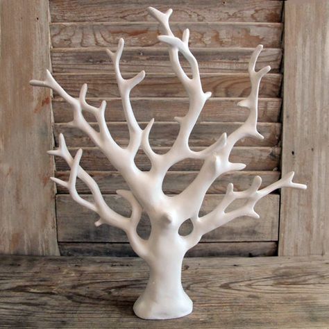 Coral Branch Jewelry Holder (20943) Branch Jewelry Holder, Clay Jewellery Holder, Tree Jewelry Holder, Branch Jewelry, Jewellery Holder, Ideas Jewelry, Keramik Design, Jewelry Logo, Jewelry Drawing