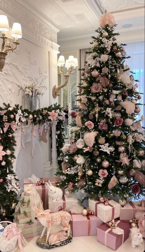 Feminine Christmas Tree, Baby Pink Christmas Tree, Pink Aesthetic Christmas Tree, Pink Christmas Tree Theme, Vintage Pink Christmas Tree, Christmas Tree With Roses, Pink And Champagne Christmas Tree, White Pink Christmas Tree, Pink Themed Christmas Tree