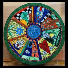 Mosaic Lazy Susan Teaching Example | How To Mosaic Mosaic Lazy Susan Patterns, Mandala Mosaic Patterns, Mosaic Lazy Susan, Free Mosaic Patterns Templates Design, Fundamentals Of Art, How To Make Tiles, Clay Trays, Mosaic Tiles Crafts, Mosaic Birdbath