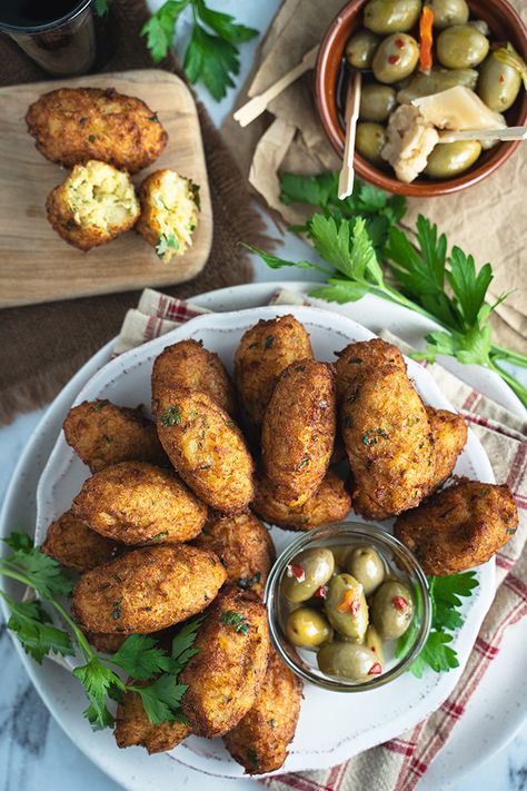 Portuguese Cod Fish Recipes Portugal, Salt Cod Croquettes, Portuguese Fish Cakes, Salt Cod Fritters, Portuguese Cod Fish Cakes, Cod Cakes Recipes, Portuguese Appetizer Recipes, Portuguese Cod Fish Recipes, Portuguese Appetizers