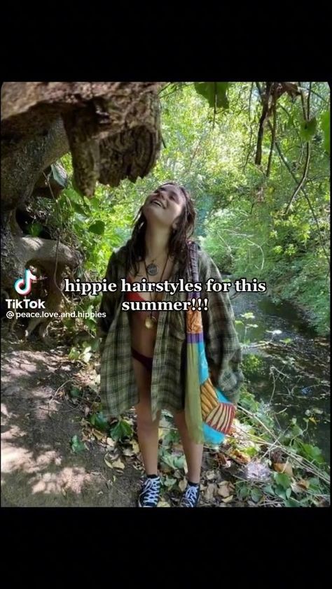 Easy Hippy Outfits, Luau Party Hairstyles, Boho Hairstyles Medium Hair, Boho Summer Hairstyles, Hippy Haircut, Granola Haircut, Granola Core Outfits, Crunchy Hairstyles, Hippy Hairstyles For Long Hair