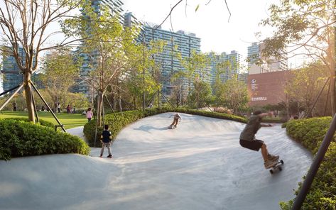 Gallery of Shenzhen Shenwan Street Park / AUBE CONCEPTION - 16 Croquis Architecture, Skatepark Design, Urban Playground, Linear Park, Sport Park, Park Landscape, Landscape Architecture Design, Urban Park, Community Park