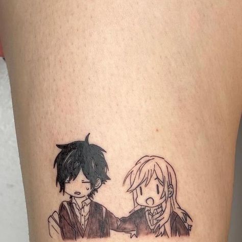 ruby 🎀 on Instagram: "THE CUTEST (a little red and plasma-y) MANGA COUPLE 😩💖 tysm nayoung for claiming them!! & for the healed video (third slide), so happy to see they’re doing well 🥺 #tattooapprentice #flash #tattooflash #flashtattoo #tattoo #tattooideas #tattooartist #cutetattoos #horimiya #animetattoo #manga" Couples Tattoos Anime, Couples Anime Tattoos, Horimiya Tattoo Ideas, Horimiya Tattoo, Anime Couple Tattoos, Mangas Tattoo, Manga Tattoo, Couple Tattoo, Tattoo Apprentice