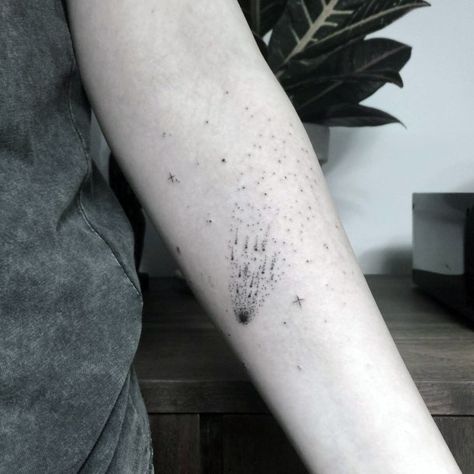 Space Dust Tattoo, Stardust Trail Tattoo, Meteor Tattoo Ideas, Exploding Star Tattoo, Meteorite Tattoo, Space Stars Tattoo, Comet Tattoo Ideas, Star Dust Tattoo, Asteroid Tattoo