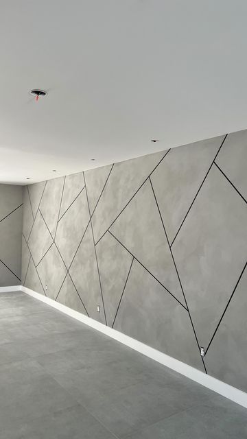 Venetian Plaster Artist and Coach on Instagram: "Geometric design on concrete finish wall #venetianplaster #venetianplasterschool #beverlyhills #interiordesign #limewash #concretefinish" Taped Painted Walls Patterns, Concrete Finish Wall, Concrete Wall Paint, Wall Texture Patterns, Geometric Wall Paint, Drywall Mud, Lime Wash, Dental Office Decor, House Wall Design