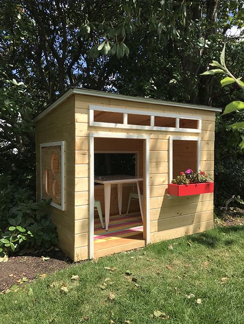 An Easy-to-Build DIY Outdoor Wood Playhouse – Inspired by Blogger Jen Woodhouse - DIY Done Right Playhouse Designs Diy, Diy Wooden Playhouse, Diy Outdoor Playhouse, Outdoor Playhouse Plans, Playhouse Plan, Wood Playhouse, Jen Woodhouse, Backyard Playset, Garden Playhouse